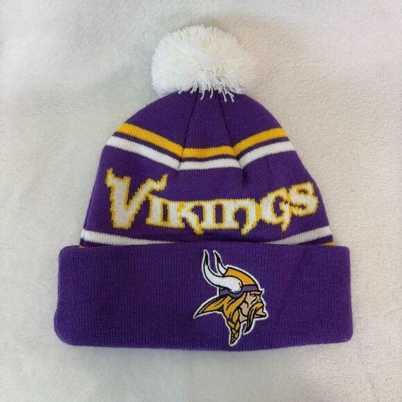 NFL Minnesota Vikings Football Purple Pom Pom Winter Cuffed Hat One Size - Picture 1 of 7